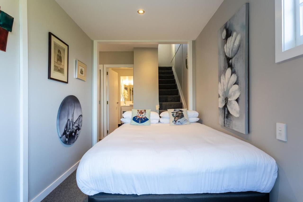 Private Cottage With Spa And Amazing Lake Views Closeburn Exterior photo